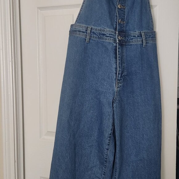 Universal Thread Overalls - Picture 2 of 3